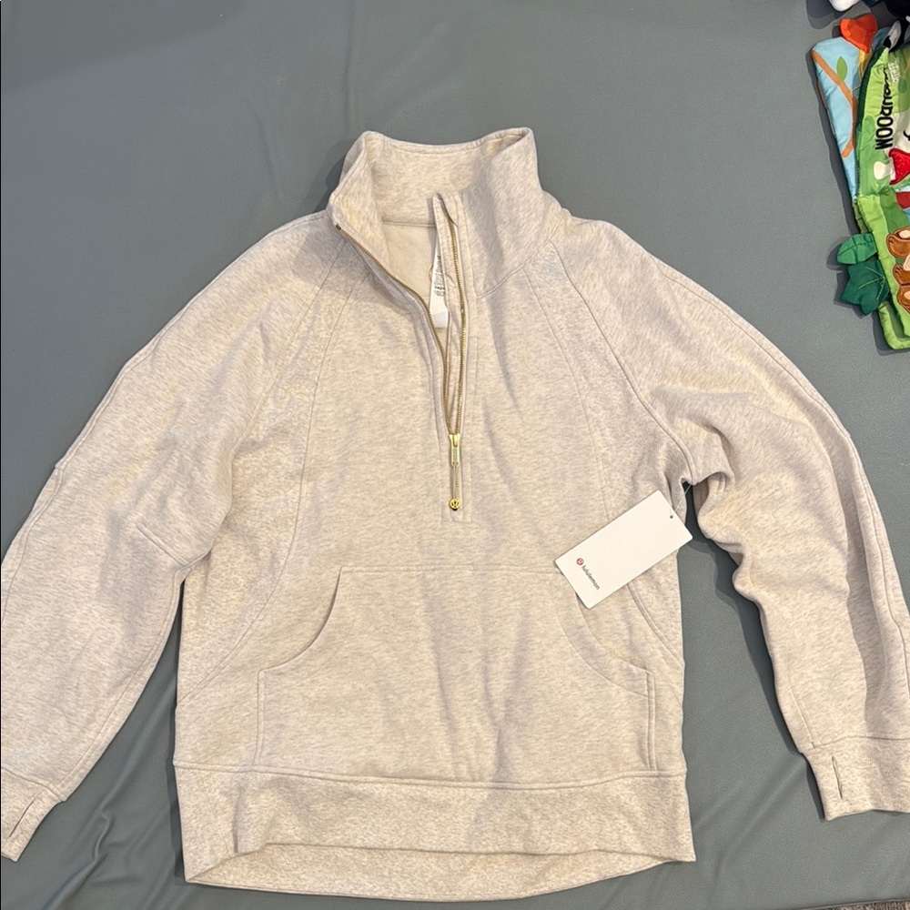 Brand new w/tags lululemon scuba quarter zip, M/L